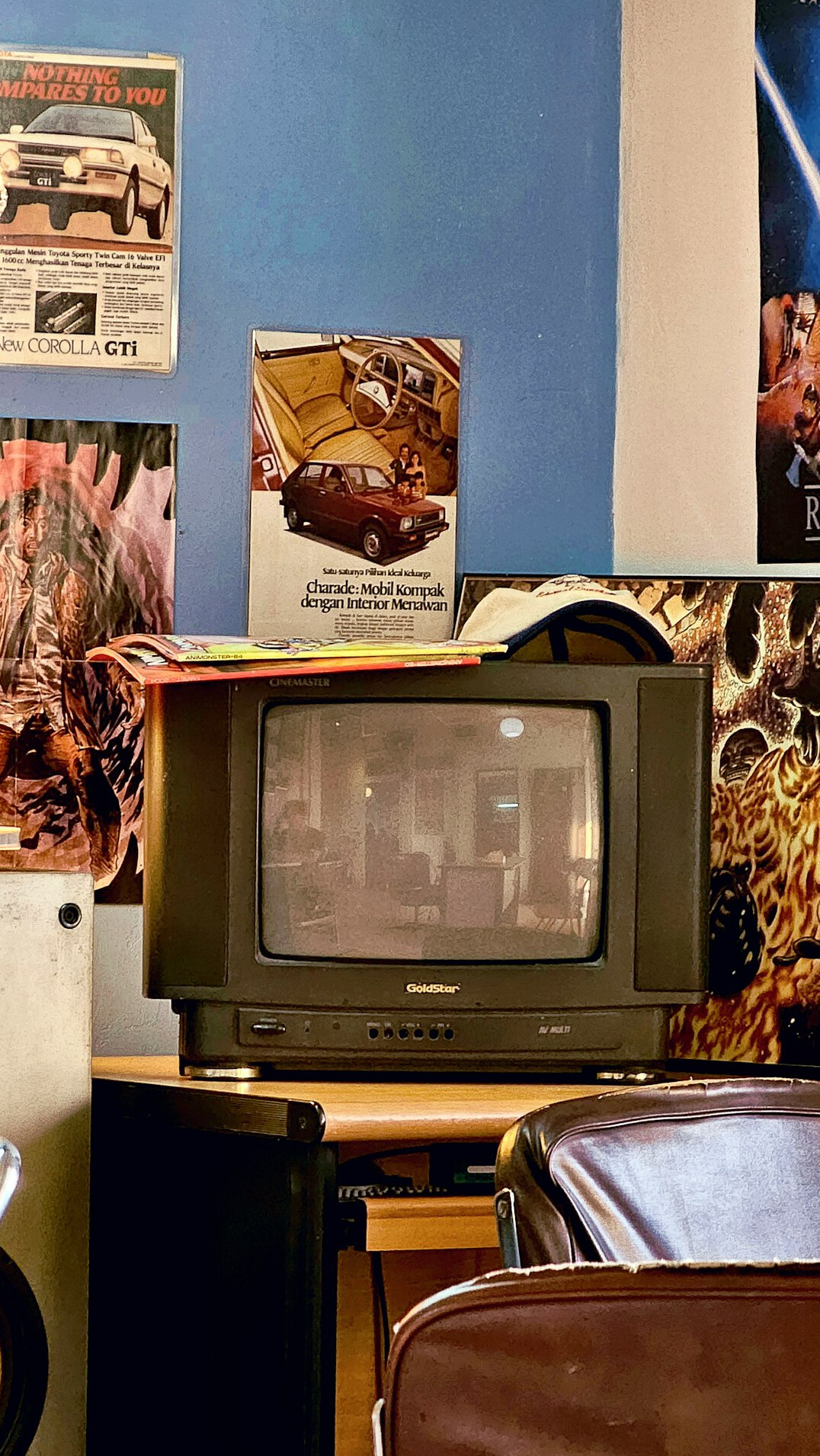 classic tv screen